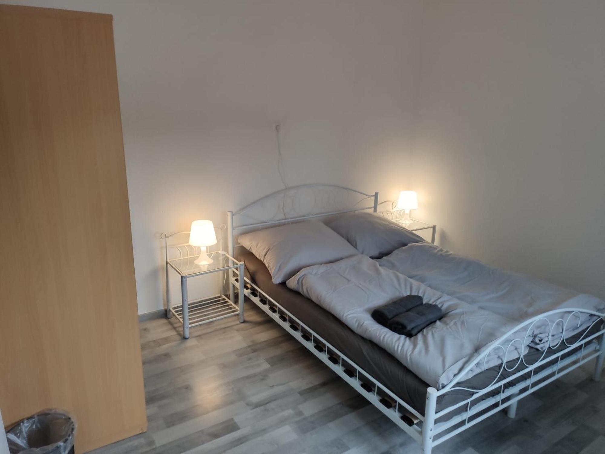 Apartmán Schoenes Einfaches Zentrales Zimmer In Oldenburg Exteriér fotografie