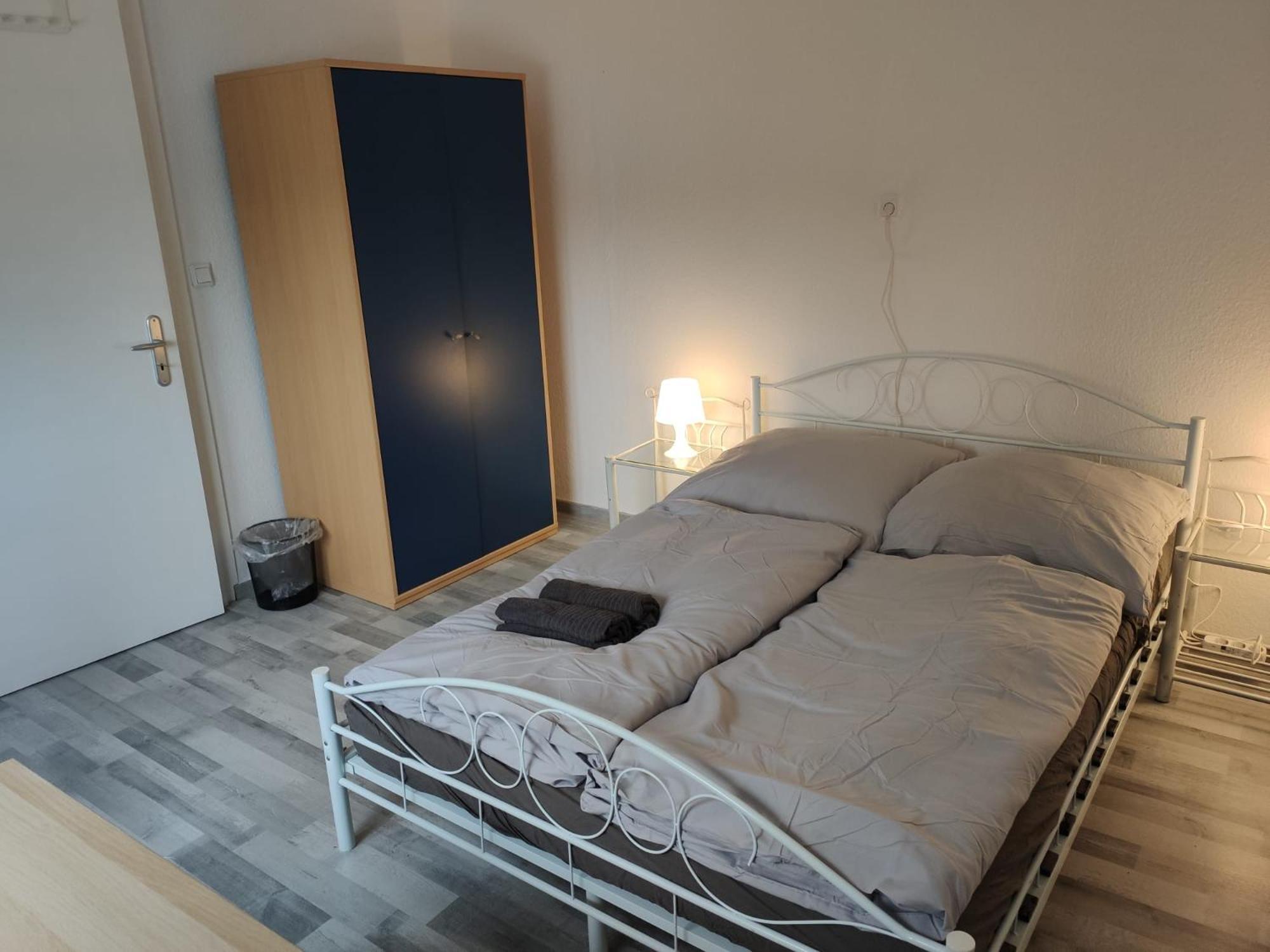 Apartmán Schoenes Einfaches Zentrales Zimmer In Oldenburg Exteriér fotografie